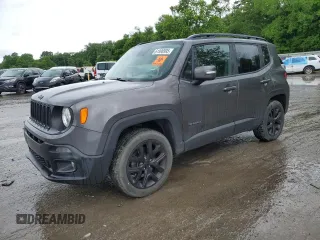 2018 Jeep Renegade Altitude with VIN ZACCJBBB6JPH79033, listed as a Copart auction lot 61898995 with 111,500 mi miles and Salvage title. Bid and sale history available at DreamBid. Image 1.