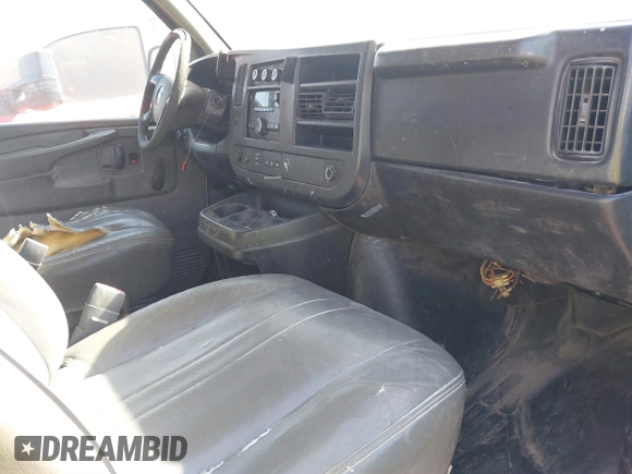 2013 Chevrolet Express Cargo with VIN 1GCWGGFA5D1117720, listed as a IAAI auction lot 41670878 with 224,650 mi miles and . Bid and sale history available at DreamBid. Image 5.