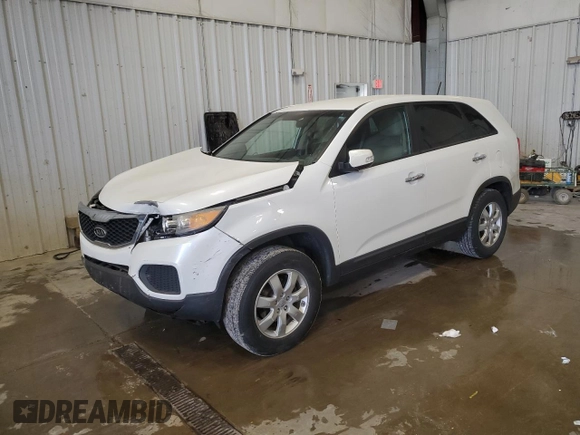 2012 Kia Sorento LX with VIN 5XYKT3A18CG233549, listed as a Copart auction lot 52532305 with 163,735 mi miles and Non Repairable. Bid and sale history available at DreamBid. Image 1.