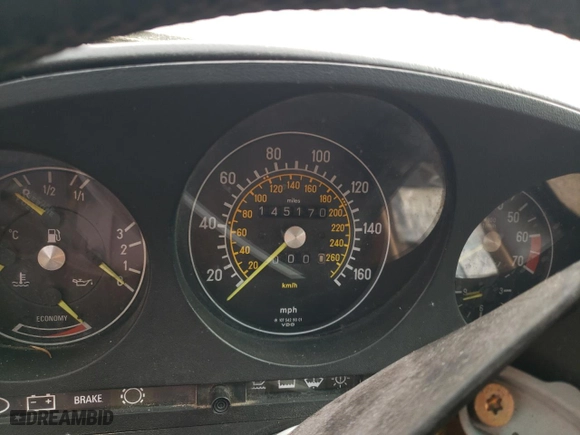 1987 Mercedes-Benz 560 Series 560SL with VIN WDBBA48D3HA065952, listed as a Copart auction lot 75718704 with NaN miles and Clean Title. Bid and sale history available at carsss.com. Image 9.
