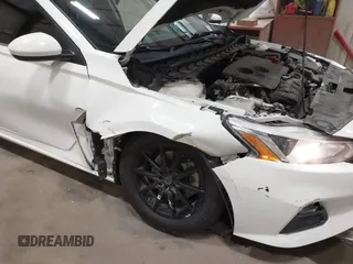 2019 Nissan Altima S with VIN 1N4BL4BV9KC239599, listed as a IAAI auction lot 41975983 with 115,245 mi miles and . Bid and sale history available at carsss.com. Image 6.