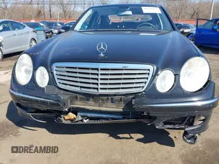 2005 Mercedes-Benz E 320 with VIN WDBUF82J55X177595, listed as a IAAI auction lot 41621451 with 112,737 mi miles and . Bid and sale history available at carsss.com. Image 6.