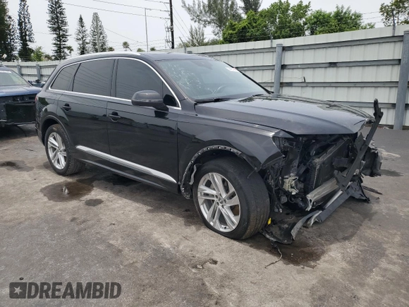 2020 Audi Q7 Premium z VIN WA1AXAF77LD011191, wystawiony jako Copart lot #59486735 z przebiegiem 46 783 mil mil oraz Nie do naprawy • Non repairable. Historia ofert i sprzedaży dostępna na DreamBid. Obrazek 4.