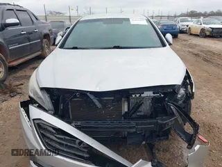 2015 Hyundai Sonata Sport with VIN 5NPE34AB1FH088637, listed as a IAAI auction lot 41455927 with 194,232 mi miles and . Bid and sale history available at carsss.com. Image 12.