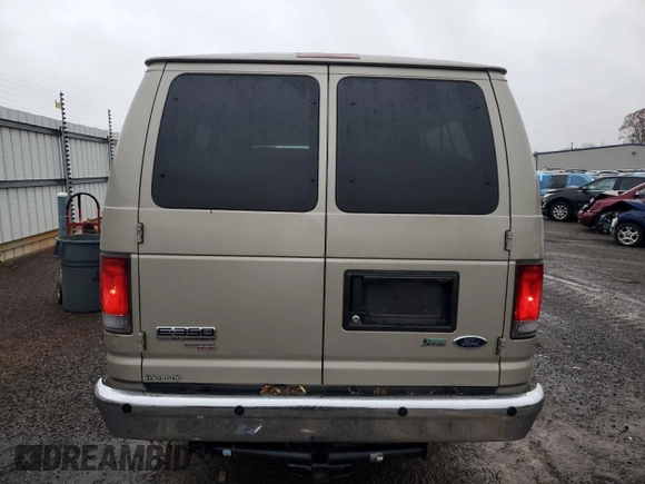 2013 Ford Econoline Passenger XL with VIN 1FBSS3BL0DDB13638, listed as a Copart auction lot 80899524 with 64,004 mi miles and Salvage Title. Bid and sale history available at DreamBid. Image 6.