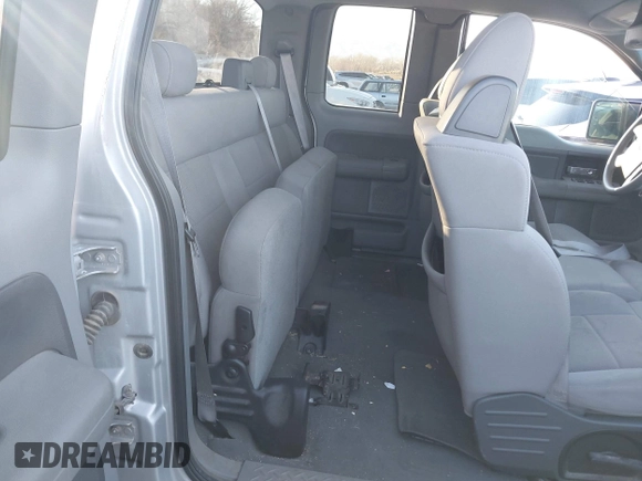 2006 Ford F-150 XLT with VIN 1FTPX14V06NB74894, listed as a IAAI auction lot 41848879 with 266,155 mi miles. Bid and sale history available at carsss.com. Image 8.