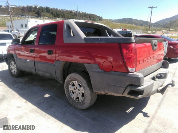 2006 Chevrolet Avalanche LT with VIN 3GNEC12Z36G170377, listed as a IAAI auction lot 39354647 with 172,775 mi miles. Bid and sale history available at carsss.com. Image 3.