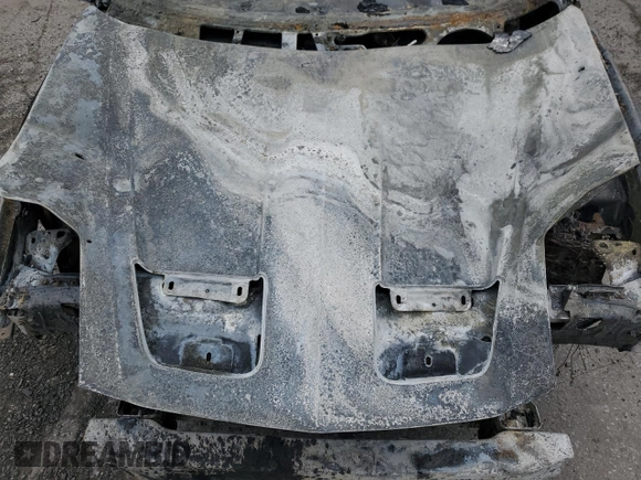 1997 Pontiac Firebird Trans Am z VIN 2G2FV32P4V2210845, wystawiony jako Copart lot #53998015 z przebiegiem Nie podano mil oraz Szkoda całkowita • Salvage title. Historia ofert i sprzedaży dostępna na DreamBid. Obrazek 11.