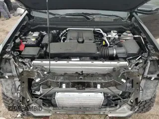 2024 Chevrolet Colorado 4WD ZR2 z VIN 1GCPTFEK4R1265787, wystawiony jako Copart lot #54108245 z przebiegiem 4 880 mil mil oraz Szkoda całkowita • Salvage title. Historia ofert i sprzedaży dostępna na DreamBid. Obrazek 14.