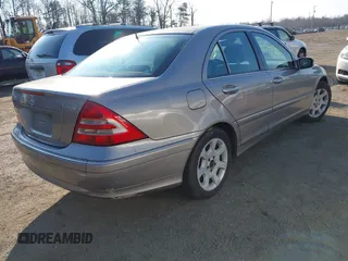 2006 Mercedes-Benz C 280 Luxury with VIN WDBRF92HX6F812231, listed as a IAAI auction lot 41482678 with 242,510 mi miles and . Bid and sale history available at DreamBid. Image 4.