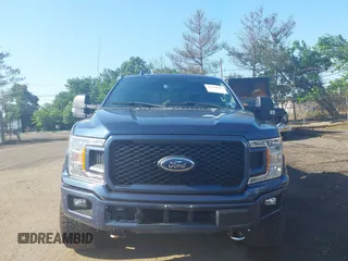 2018 Ford F-150 XL z VIN 1FTFX1EG0JFB07498, wystawiony jako IAAI lot #42550647 z przebiegiem 126 637 mil mil oraz . Historia ofert i sprzedaży dostępna na DreamBid. Obrazek 11.