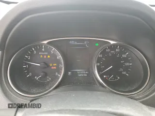 2016 Nissan Rogue SV z VIN KNMAT2MV1GP608320, wystawiony jako Copart lot #57492415 z przebiegiem 121 259 mil mil oraz Nie do naprawy • Non repairable. Historia ofert i sprzedaży dostępna na DreamBid. Obrazek 9.