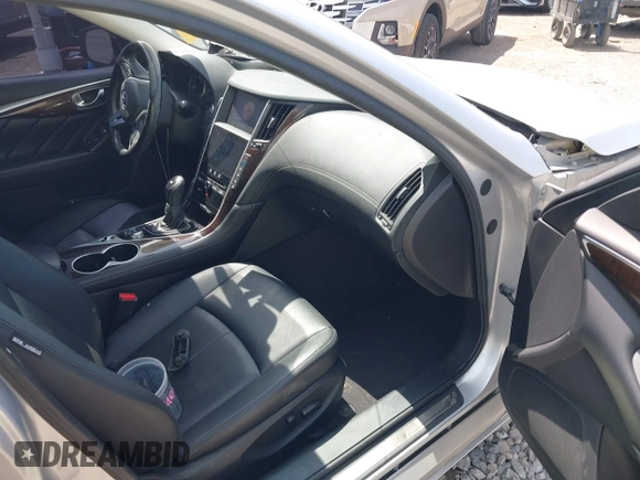 2018 Infiniti Q50 Luxe with VIN JN1EV7AP5JM353956, listed as a IAAI auction lot 42082832 with 95,160 mi miles and . Bid and sale history available at carsss.com. Image 5.