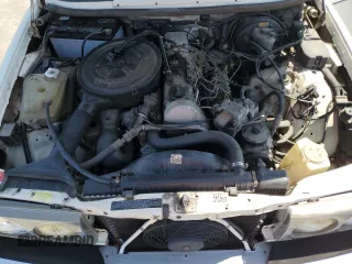 1985 Mercedes-Benz 300 с VIN WDBAB33CXFA213383, выставлен на аукционе Copart как лот 69298974 с пробегом 171 111 миль миль и Списание • Salvage title. История ставок и продаж доступна на DreamBid. Изображение 11.
