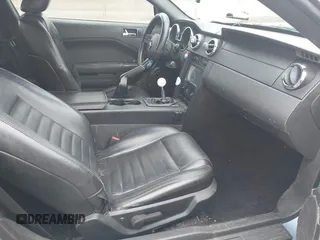 2005 Ford Mustang GT Deluxe with VIN 1ZVFT82H455116103, listed as a IAAI auction lot 41725405 with 108,928 mi miles and . Bid and sale history available at DreamBid. Image 5.