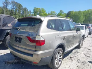 2008 BMW X3 3.0si with VIN WBXPC93418WJ23343, listed as a IAAI auction lot 42062040 with 131,647 mi miles. Bid and sale history available at carsss.com. Image 4.