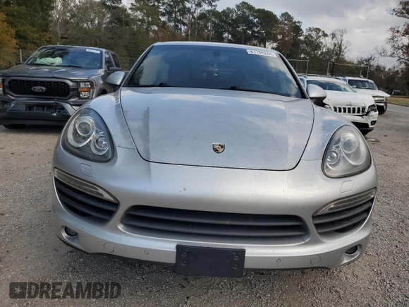 2011 Porsche Cayenne S Hybrid with VIN WP1AE2A28BLA93643, listed as a Copart auction lot 81786284 with 200,764 mi miles and Clean Title. Bid and sale history available at carsss.com. Image 5.