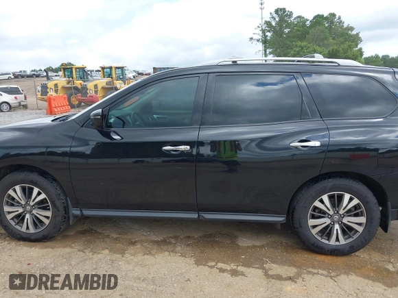 2017 Nissan Pathfinder SV with VIN 5N1DR2MN7HC910579, listed as a IAAI auction lot 42612170 with 153,288 mi miles and . Bid and sale history available at DreamBid. Image 14.