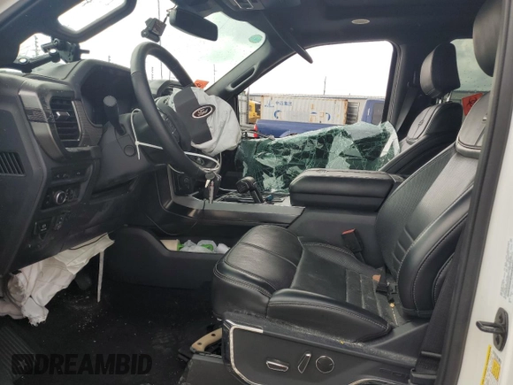 2023 Ford F-150 XL z VIN 1FTFW1ED8PFB12384, wystawiony jako Copart lot #61811455 z przebiegiem 17 664 mil mil oraz Szkoda całkowita • Salvage title. Historia ofert i sprzedaży dostępna na DreamBid. Obrazek 7.