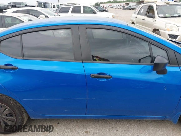 2023 Nissan Versa S z VIN 3N1CN8DV1PL832773, wystawiony jako IAAI lot #42140621 z przebiegiem 46 635 mil mil oraz . Historia ofert i sprzedaży dostępna na DreamBid. Obrazek 12.