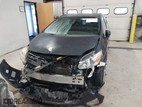 2013 Toyota Prius One z VIN JTDKN3DU3D1687337, wystawiony jako IAAI lot #41200238 z przebiegiem 163 085 mil mil oraz . Historia ofert i sprzedaży dostępna na DreamBid. Obrazek 12.