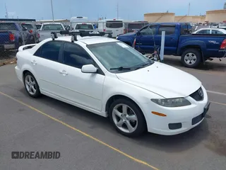 2008 Mazda 6 i Sport VE with VIN 1YVHP80CX85M20946, listed as a IAAI auction lot 42237322 with 125,244 mi miles. Bid and sale history available at carsss.com. Image 1.