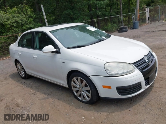 2010 Volkswagen Jetta Wolfsburg Edition with VIN 3VWRJ7AJ5AM015058, listed as a IAAI auction lot 42428766 with 158,506 mi miles and . Bid and sale history available at DreamBid. Image 1.