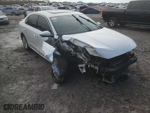 2017 Volkswagen Passat SE z VIN 1VWBT7A31HC022453, wystawiony jako Copart lot #88777855 z przebiegiem Nie podano mil oraz Szkoda całkowita • Salvage title. Historia ofert i sprzedaży dostępna na DreamBid. Obrazek 10.