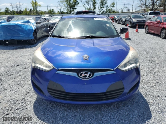 2012 Hyundai Veloster w/Gray Int with VIN KMHTC6AD4CU055536, listed as a Copart auction lot 51056825 with 157,090 mi miles and Clean Title. Bid and sale history available at carsss.com. Image 5.