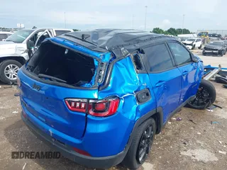 2023 Jeep Compass Latitude with VIN 3C4NJDBNXPT509707, listed as a IAAI auction lot 42368550 with 27,104 mi miles and . Bid and sale history available at DreamBid. Image 15.