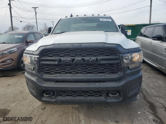 2023 Ram 3500 Tradesman with VIN 3C63RRGL2PG548215, listed as a Copart auction lot 43213275 with 244,630 mi miles and Clean Title. Bid and sale history available at carsss.com. Image 5.