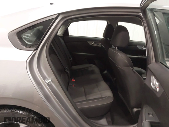 2023 Kia Forte LXS with VIN 3KPF24AD9PE599897, listed as a IAAI auction lot 41966013 with 45,823 mi miles and . Bid and sale history available at DreamBid. Image 8.