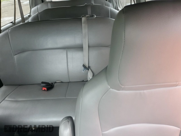 2010 Ford Econoline Passenger XL с VIN 1FBNE3BLXADA66716, выставлен на аукционе Copart как лот 55252925 с пробегом 163 751 миль миль и Списание • Salvage title. История ставок и продаж доступна на DreamBid. Изображение 10.