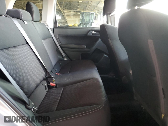 2018 Subaru Forester z VIN JF2SJABC5JH589120, wystawiony jako Copart lot #56571725 z przebiegiem 39 541 mil mil oraz Szkody całkowita. Historia ofert i sprzedaży dostępna na DreamBid. Obrazek 10.