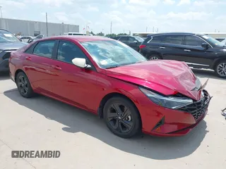 2023 Hyundai Elantra SEL with VIN KMHLM4AG4PU588648, listed as a IAAI auction lot 42392014 with 28,994 mi miles and . Bid and sale history available at DreamBid. Image 1.