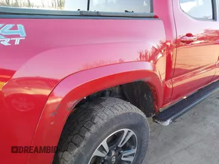 2018 Toyota Tacoma SR with VIN 3TMCZ5ANXJM154305, listed as a IAAI auction lot 41557497 with 182,624 mi miles and . Bid and sale history available at DreamBid. Image 20.
