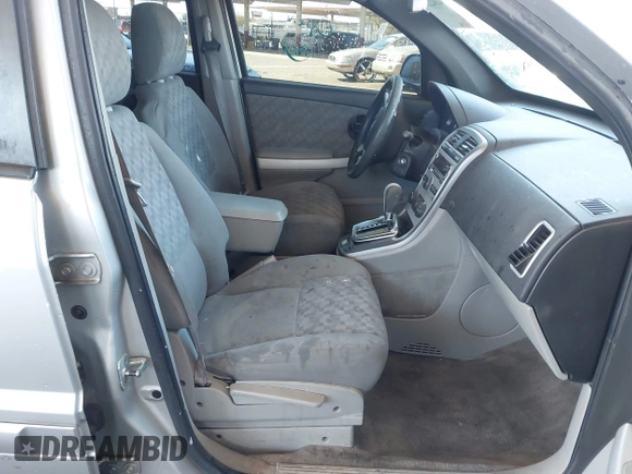 2007 Chevrolet Equinox LS with VIN 2CNDL13F876043786, listed as a IAAI auction lot 41842219 with 158,340 mi miles. Bid and sale history available at carsss.com. Image 5.