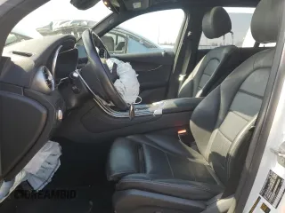 2020 Mercedes-Benz GLC with VIN W1N0G8EB6LF797451, listed as a Copart auction lot 52177575 with 22,831 mi miles and Salvage Title. Bid and sale history available at carsss.com. Image 7.