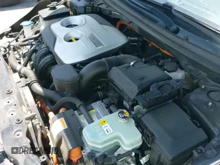 2019 Hyundai Sonata Limited с VIN KMHE34L35KA092824, выставлен на аукционе IAAI как лот 42314838 с пробегом 92 957 миль миль и . История ставок и продаж доступна на DreamBid. Изображение 20.