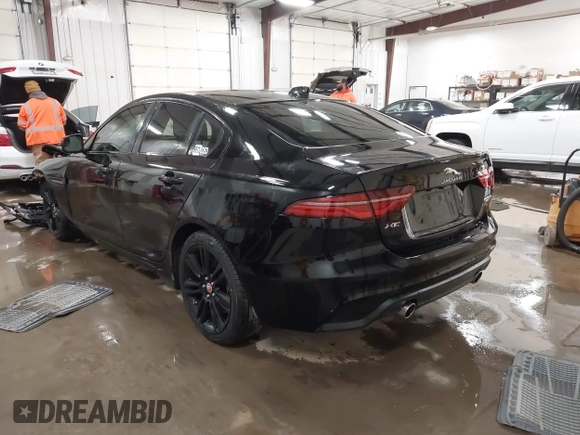 2020 Jaguar XE S with VIN SAJAE4FX2LCP64616, listed as a IAAI auction lot 41006182 with 28,081 mi miles and . Bid and sale history available at DreamBid. Image 3.