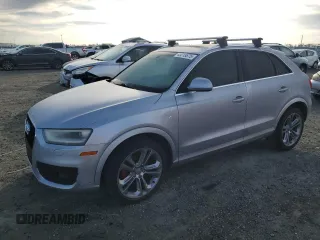 2015 Audi Q3 Premium Plus z VIN WA1BFCFSXFR002032, wystawiony jako Copart lot #45018675 z przebiegiem 157 989 mil mil oraz Czysty tytuł • Clean title. Historia ofert i sprzedaży dostępna na DreamBid. Obrazek 1.