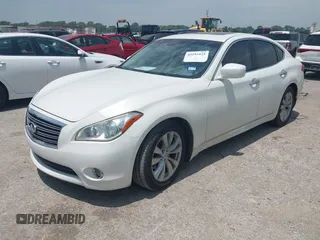 2011 Infiniti M with VIN JN1BY1AP5BM323980, listed as a IAAI auction lot 42293425 with 112,139 mi miles and . Bid and sale history available at DreamBid. Image 2.
