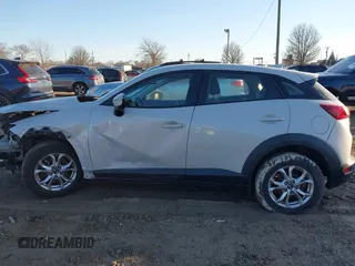 2019 Mazda CX-3 Sport z VIN JM1DKFB73K0443125, wystawiony jako IAAI lot #41675724 z przebiegiem 66 087 mil mil oraz . Historia ofert i sprzedaży dostępna na DreamBid. Obrazek 15.
