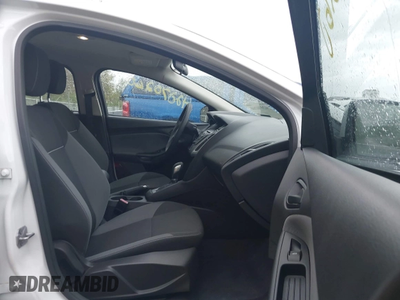 2012 Ford Focus SE with VIN 1FAHP3F21CL201889, listed as a IAAI auction lot 42070260 with 126,650 mi miles. Bid and sale history available at carsss.com. Image 5.
