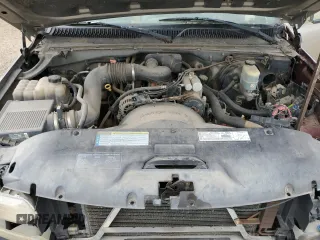 2000 Chevrolet Silverado 1500 with VIN 2GCEC19W1Y1309907, listed as a Copart auction lot 50640185 with Not Provided miles and Salvage Title. Bid and sale history available at DreamBid. Image 11.