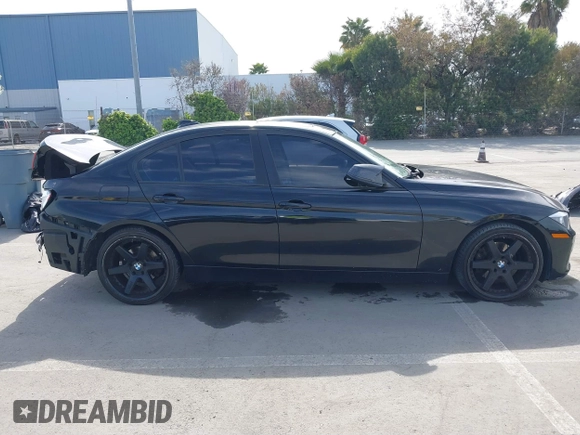 2014 BMW 3 Series 328i with VIN WBA3C1C55EK115218, listed as a IAAI auction lot 41824817 with 101,941 mi miles. Bid and sale history available at carsss.com. Image 14.