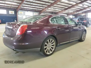 2011 Lincoln MKS EcoBoost z VIN 1LNHL9FT2BG612853, wystawiony jako Copart lot #53654885 z przebiegiem 299 599 mil mil oraz Czysty tytuł • Clean title. Historia ofert i sprzedaży dostępna na DreamBid. Obrazek 3.