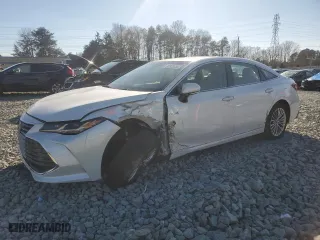 2019 Toyota Avalon Hybrid Limited with VIN 4T1B21FB6KU011593, listed as a Copart auction lot 88923235 with 16,335 mi miles and Salvage Title. Bid and sale history available at carsss.com. Image 1.