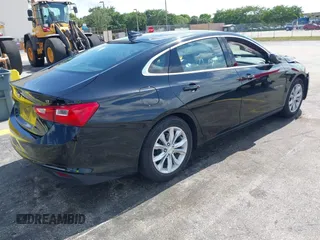2025 Chevrolet Malibu LT with VIN 1G1ZD5ST1SF118891, listed as a IAAI auction lot 42203068 with 17,038 mi miles and . Bid and sale history available at DreamBid. Image 4.
