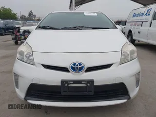 2015 Toyota Prius Four with VIN JTDKN3DU4F0465818, listed as a IAAI auction lot 42098190 with 186,911 mi miles. Bid and sale history available at carsss.com. Image 12.